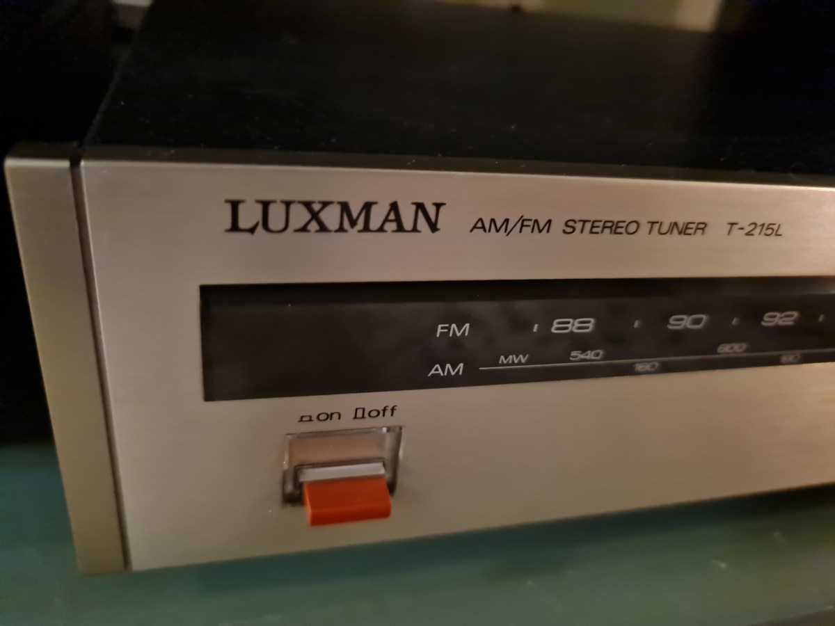 Les cinc coses que em fan desconnectar de la ràdio&nbsp;actual